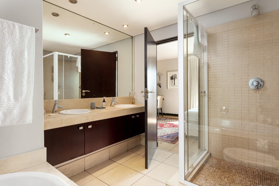 2 Bedroom Property for Sale in Cape Town City Centre Western Cape